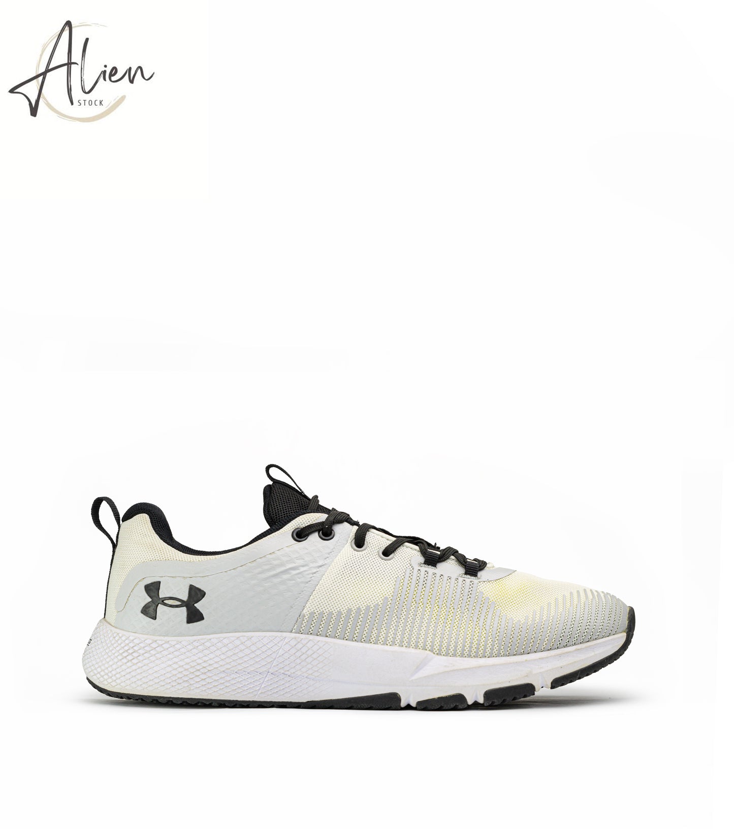 CHARGED ENGAGE CROSS TRAINING SHOES