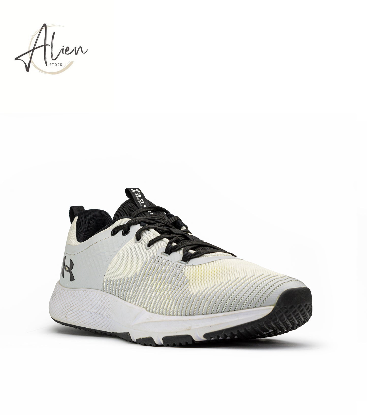 CHARGED ENGAGE CROSS TRAINING SHOES