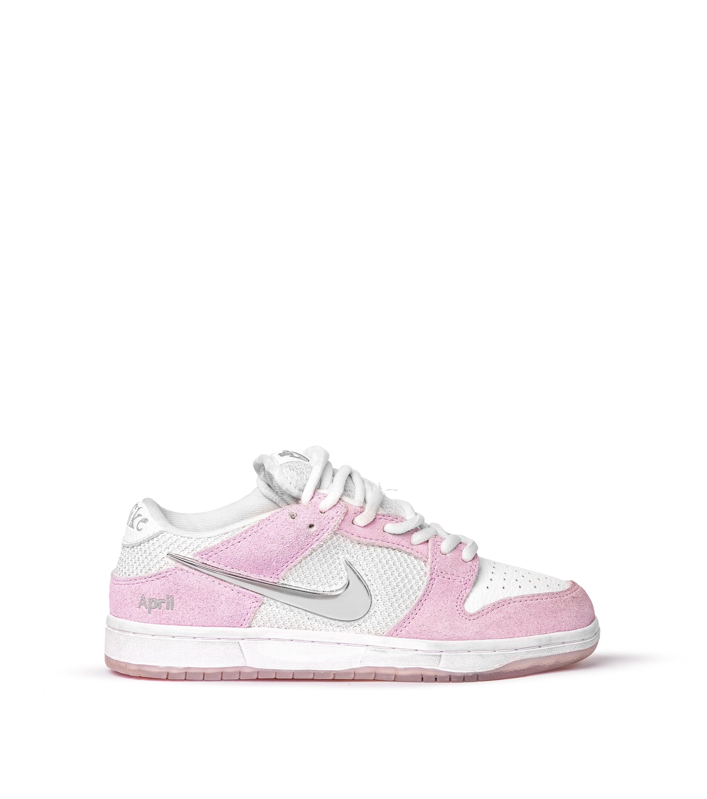 SP DUNK LOW X APRIL Skateboards “Pink Chrome”