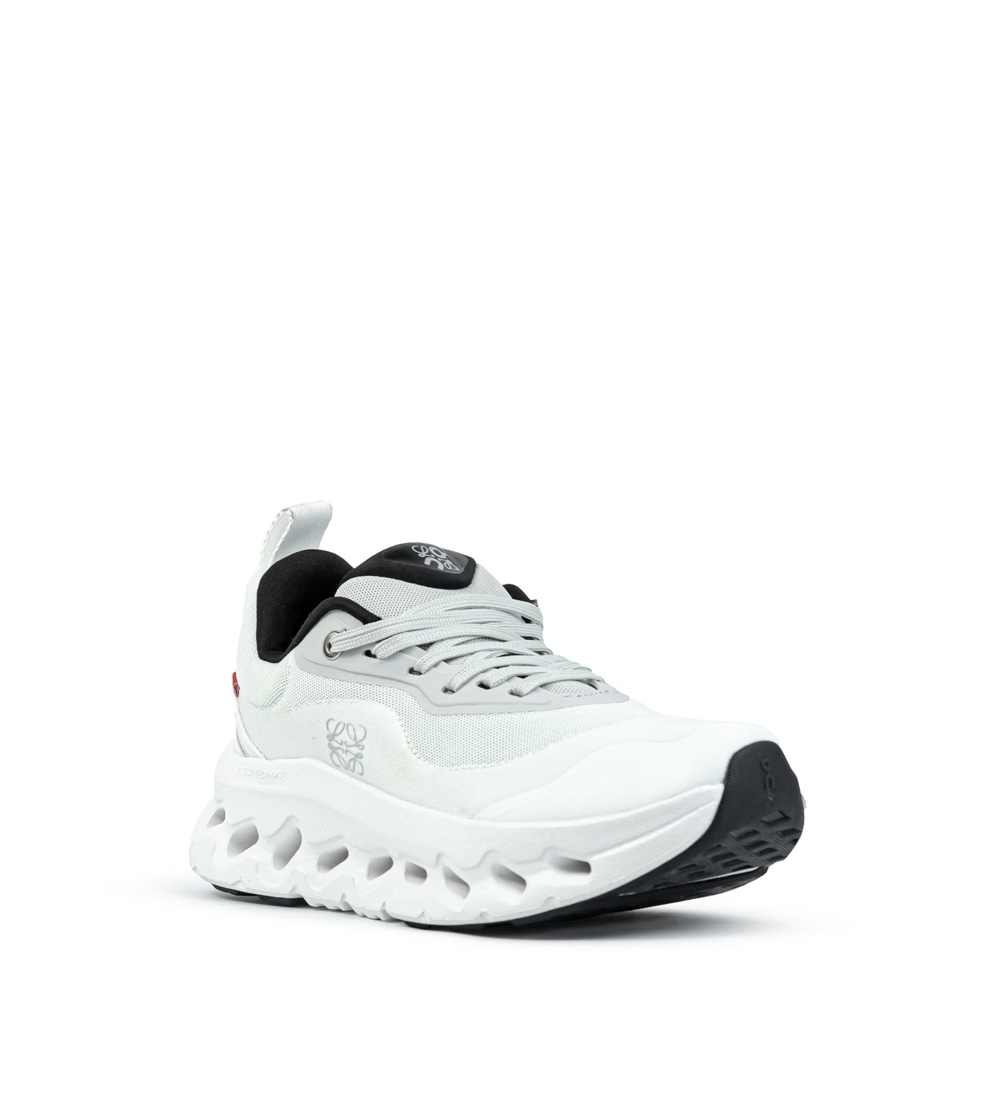 On Running Cloudtilt "White/black/grey"