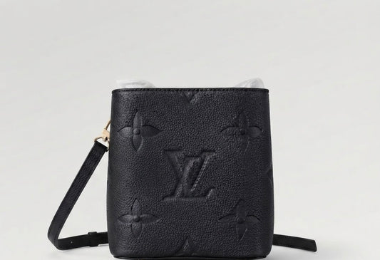 Louis Vuitton all in BB Bucket bag Leather for women with box