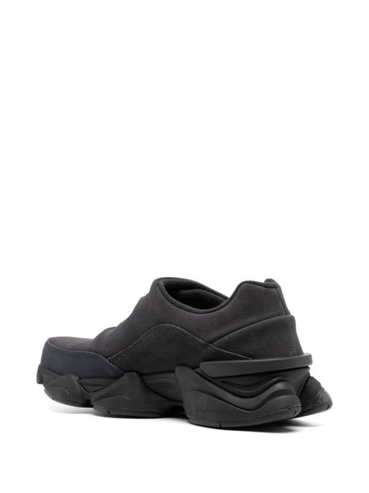 New Balance 8040 slip-on sneakers in an GREY NAVY "Phantom" colorway, featuring a premium suede