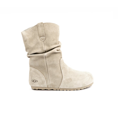 UGG boots made of twin-faced sheepskin in a neutral color