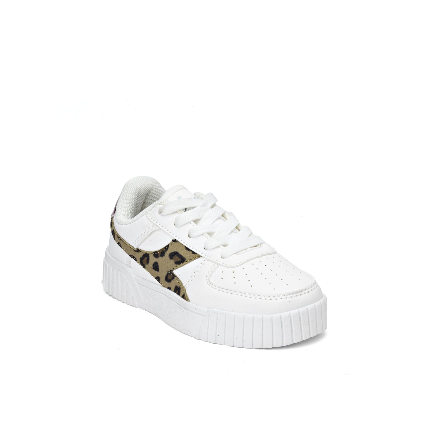Diadora Carina 2.0 Animal Update sneakers in the white and putty color variant with a leopard print kid