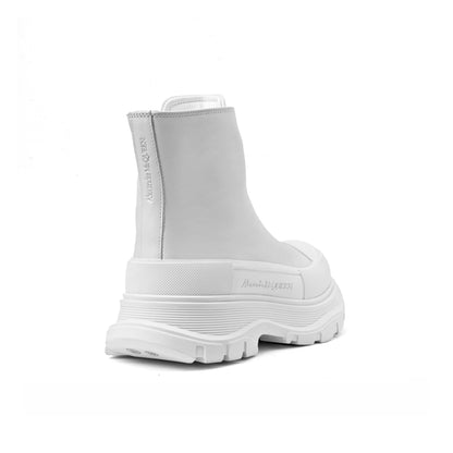 Alexander McQueen Tread Slick zip boots in White calf leather