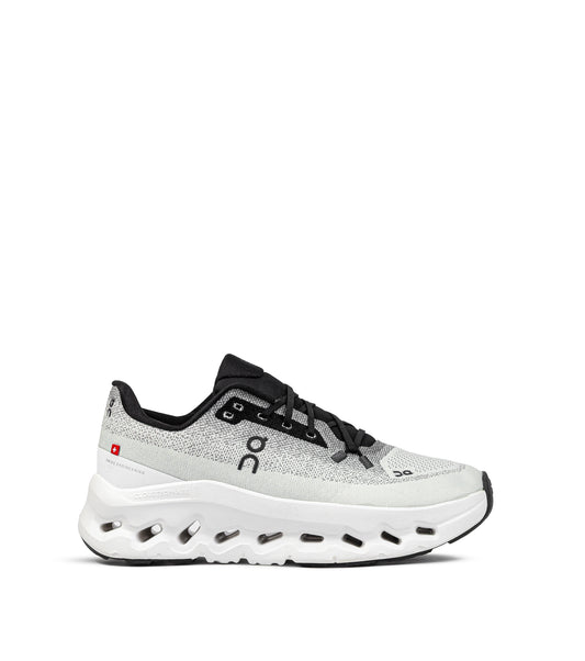 On Running Cloudtilt "White/black"