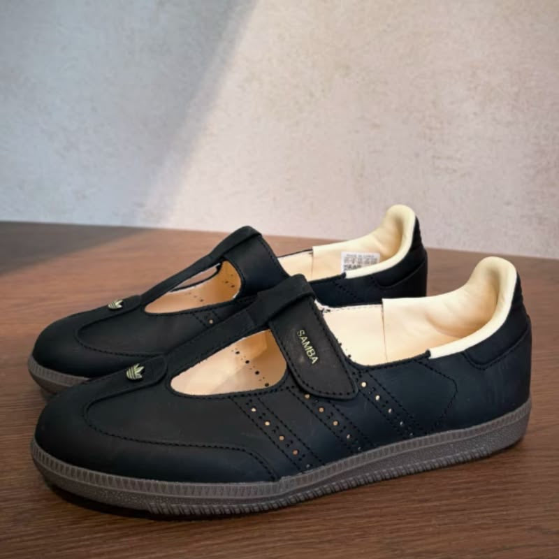 Samba Mary Jane-style strap shoes “ Black “ featuring a unique