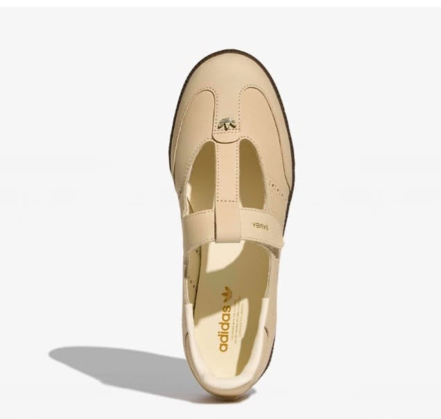 Samba Mary Jane-style strap shoes “ beige “ featuring a unique